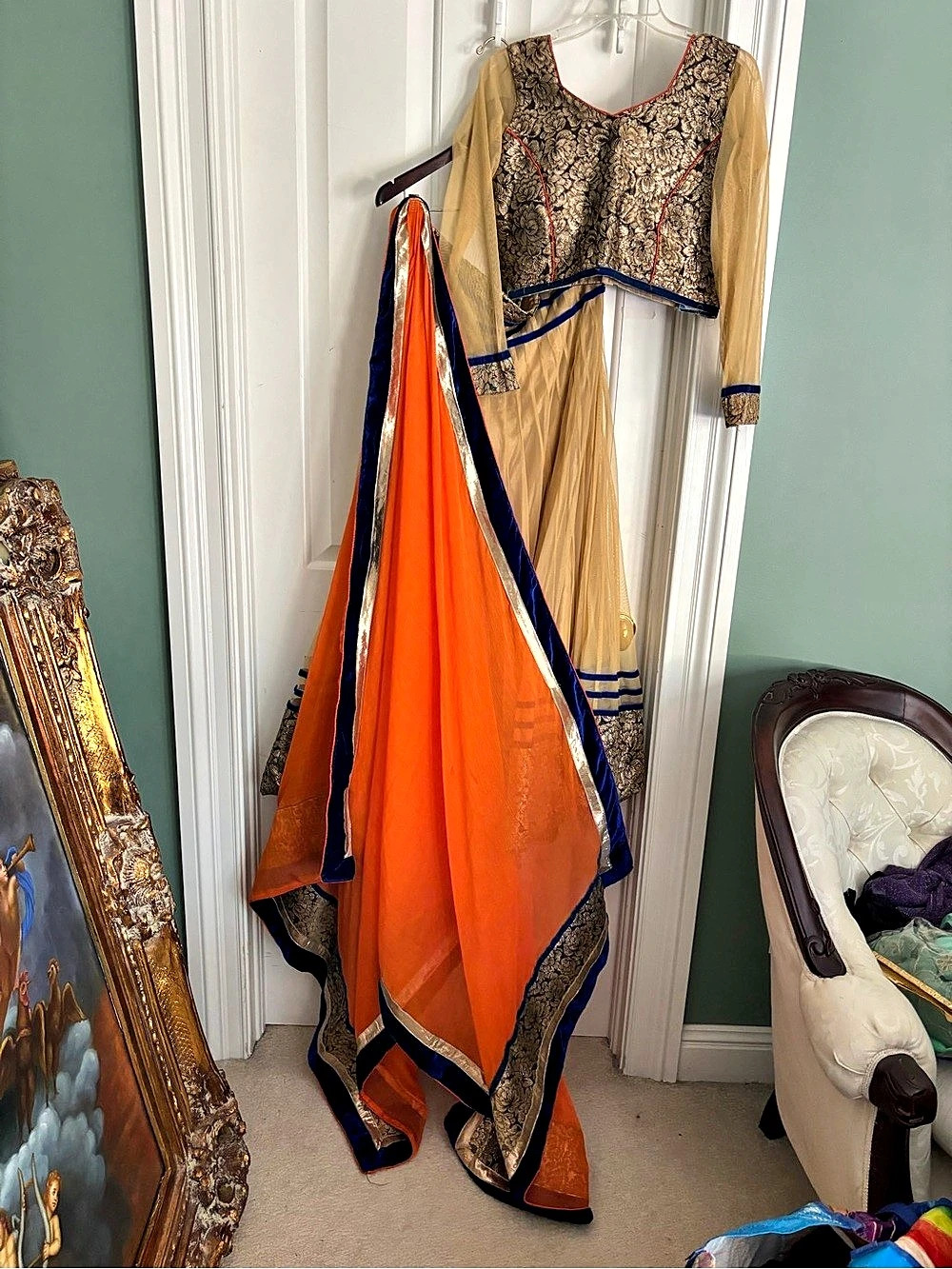 Gold & Black Traditional South Asian Outfit large  Lehenga 3 piece